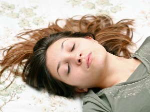 Comment dormir rapidement et bien en 7 règles